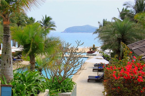 西中岛周边有哪些景点（西中岛附近还有什么岛）